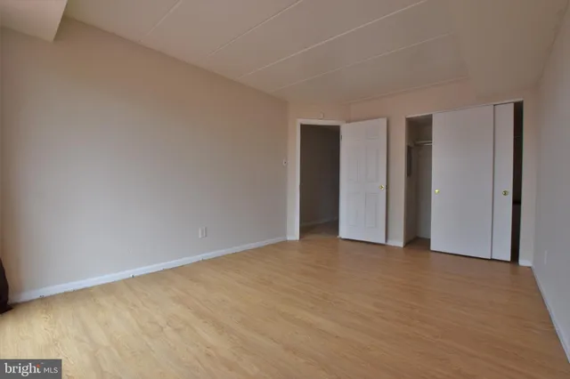 a close up of a street sign