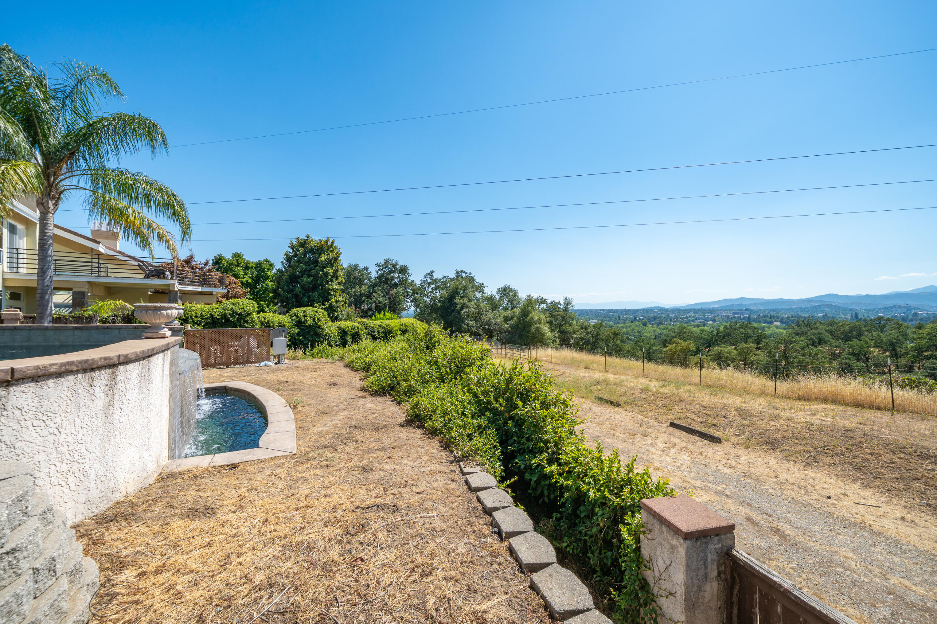 864 River Bend Road Redding, CA 96003 - Photo 101 of 115 VIEW SOUYH