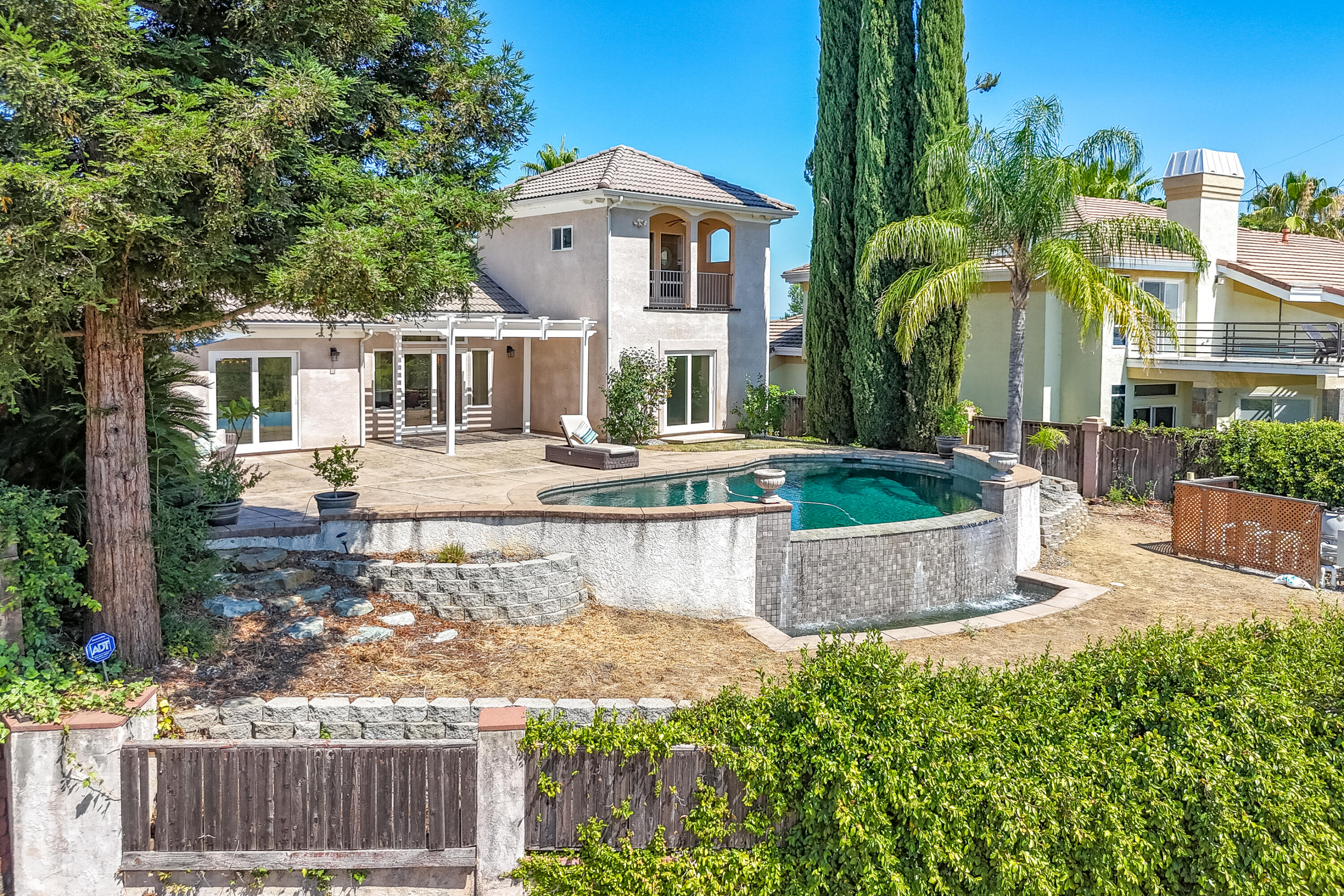 864 River Bend Road Redding, CA 96003 - Photo 102 of 115 INFINITY POOL