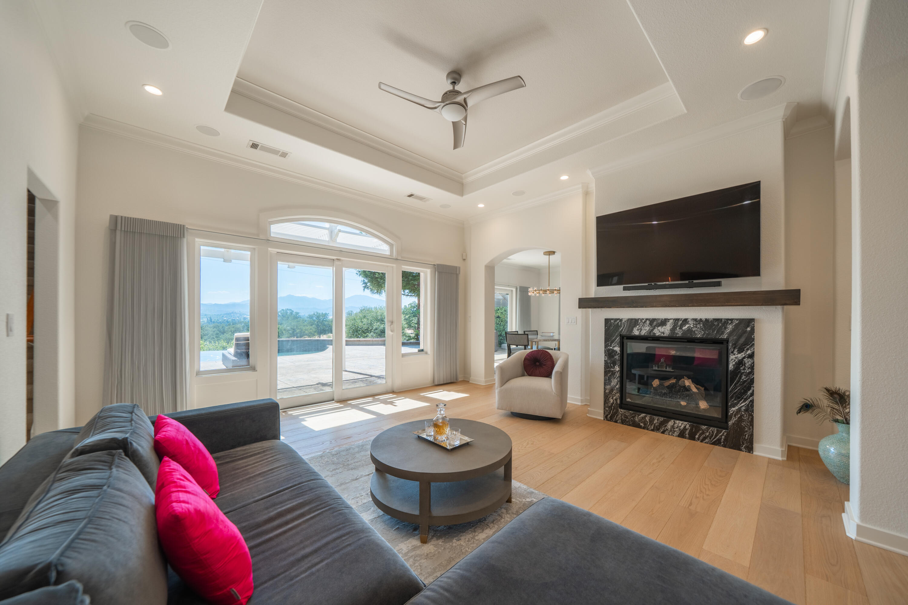 864 River Bend Road Redding, CA 96003 - Photo 21 of 115 SOLID MARBLE MANTLE