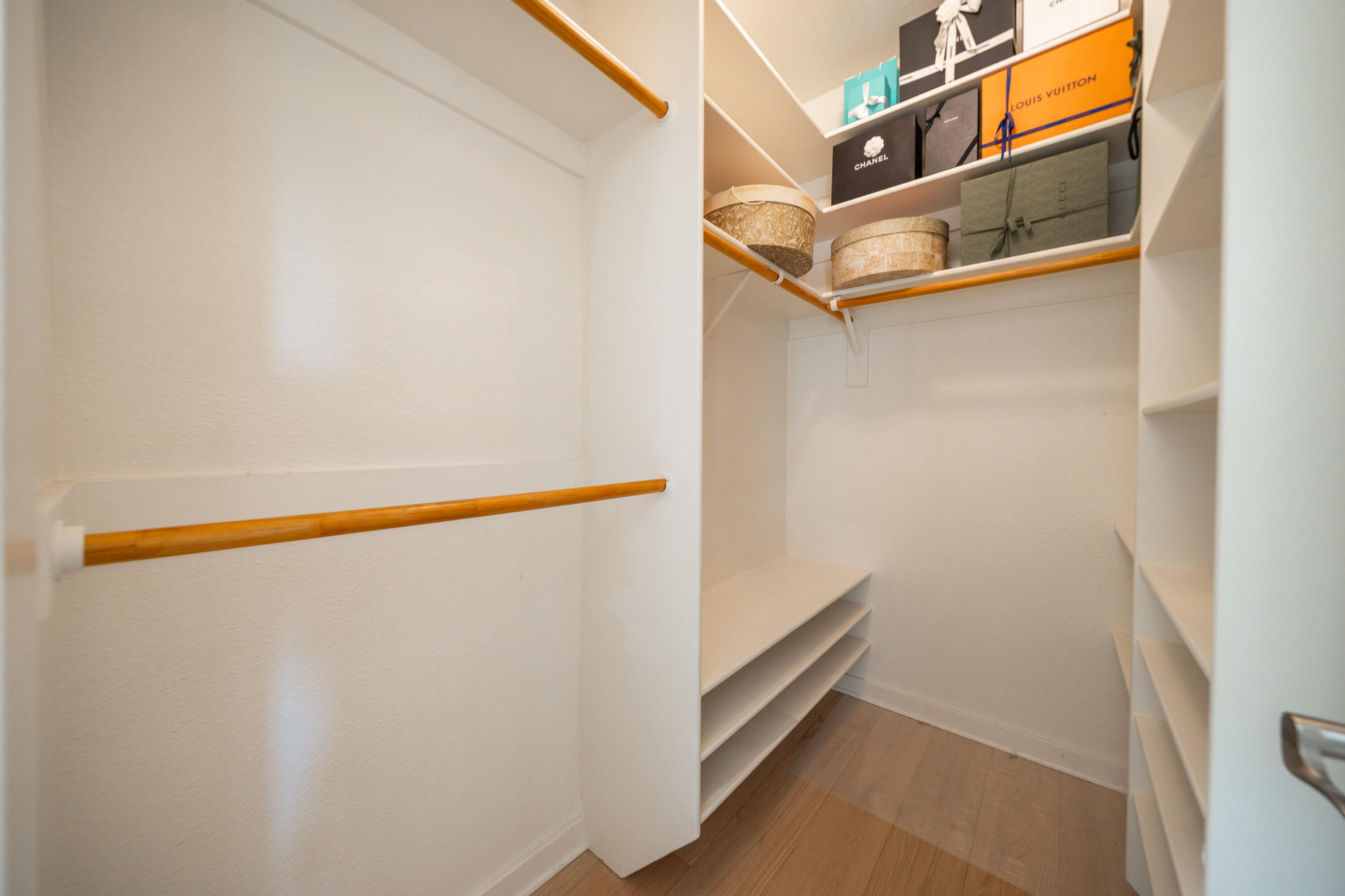 864 River Bend Road Redding, CA 96003 - Photo 47 of 115 WALK-IN CLOSET