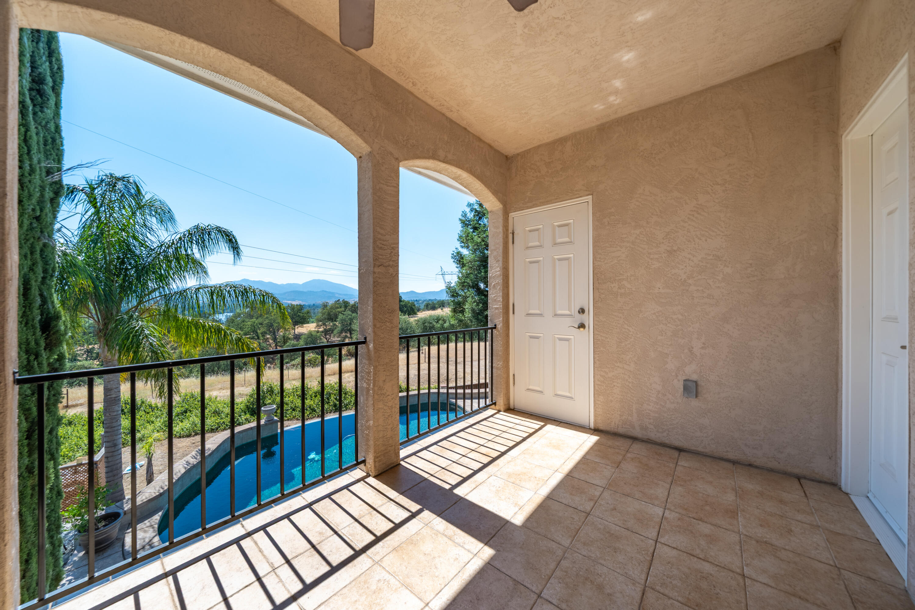 864 River Bend Road Redding, CA 96003 - Photo 53 of 115 ALCOVE