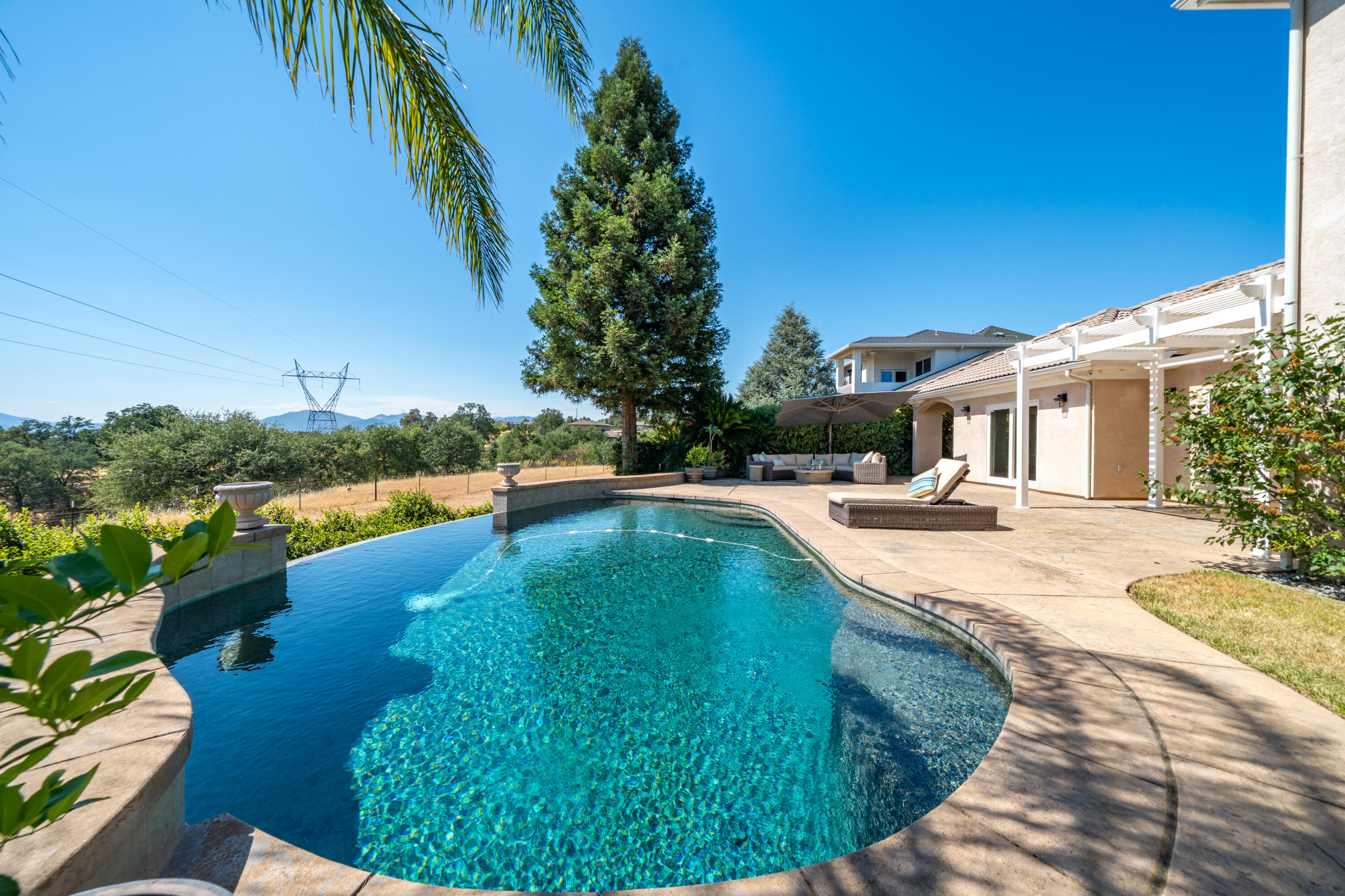 864 River Bend Road Redding, CA 96003 - Photo 71 of 115 MULTIPLE PATIO AREAS