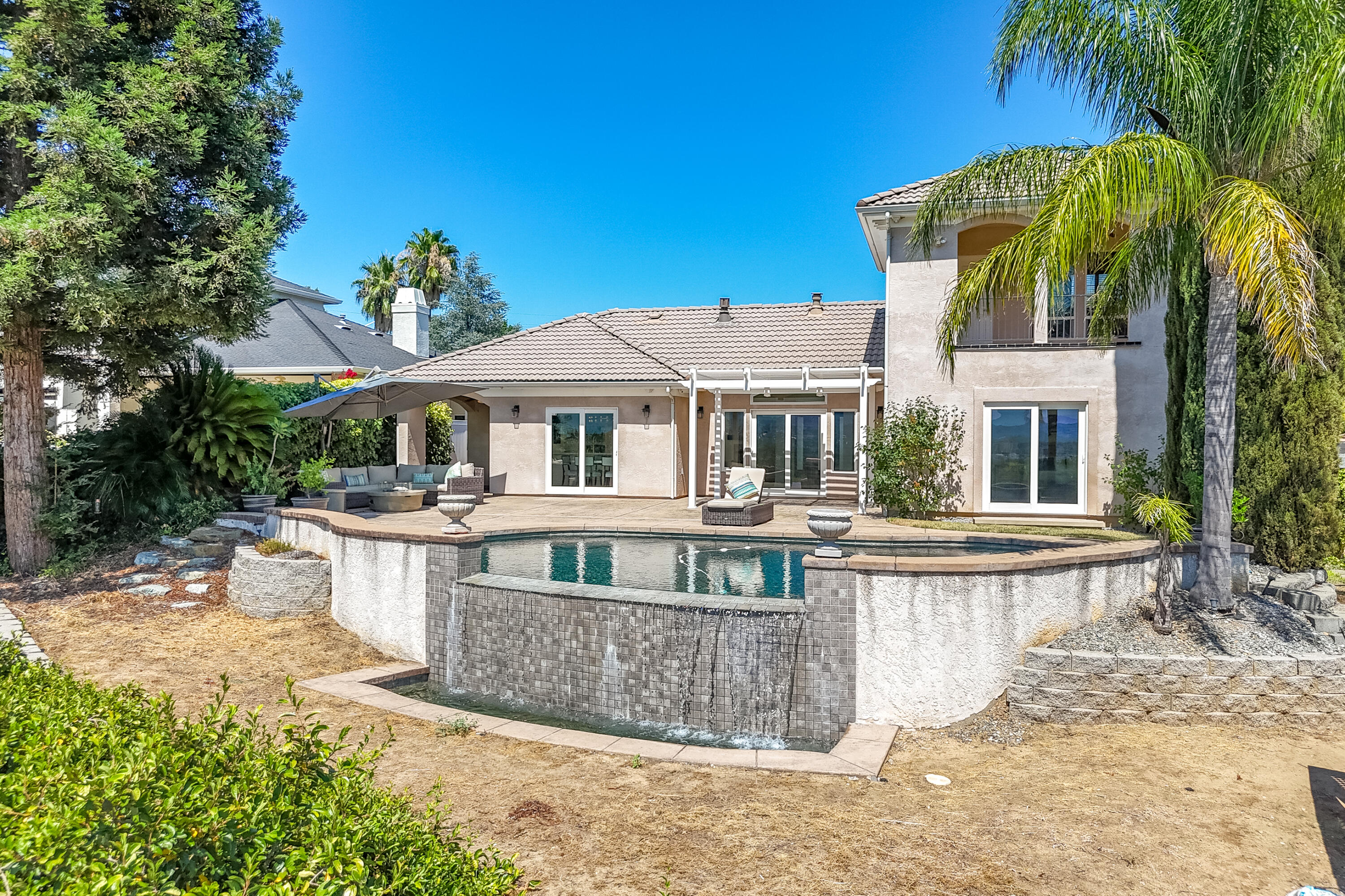 864 River Bend Road Redding, CA 96003 - Photo 96 of 115 EASY CARE YARD