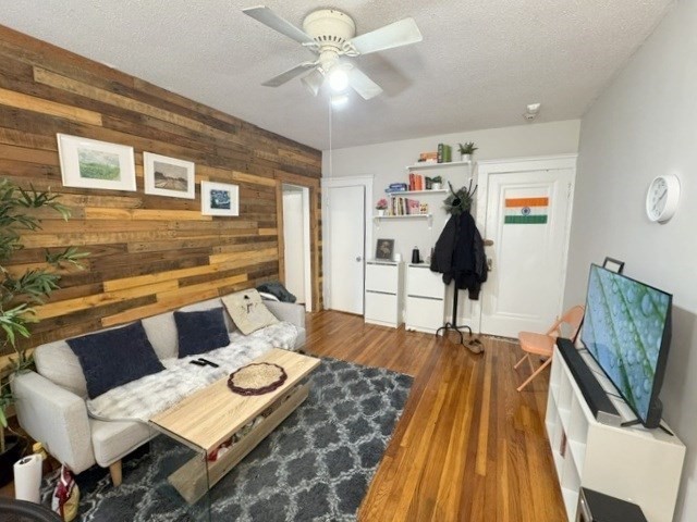 130 Sutherland Road, Unit 7 Boston, MA 02135 - Photo 2 of 9
