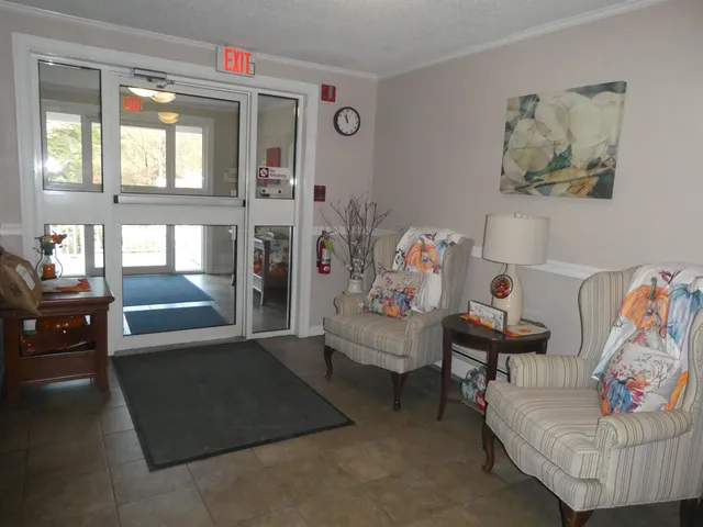 $229,900 | 490 River Road, Unit 3, Manchester, NH 03104