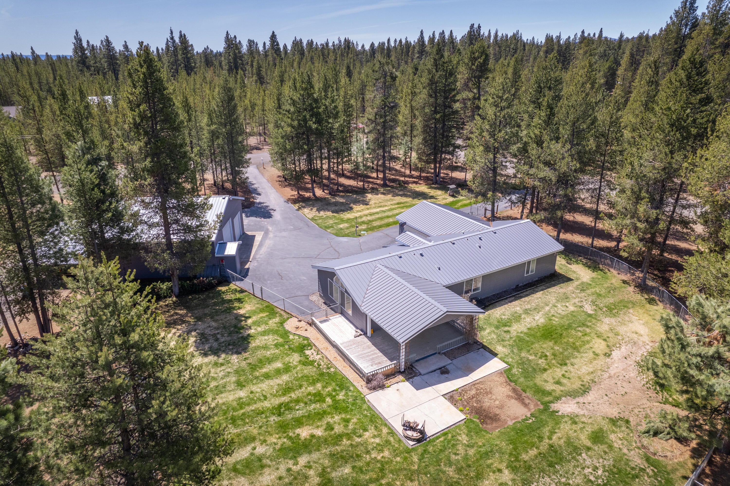 15720 Dawn Road 2 of 36