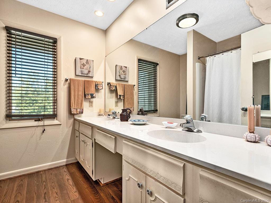 80 Ninevah Road, Unit C123 Waynesville, NC 28786 - Photo 12 of 21 Gallery Image 12