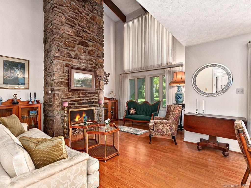 80 Ninevah Road, Unit C123 Waynesville, NC 28786 - Photo 4 of 21 Gallery Image 4