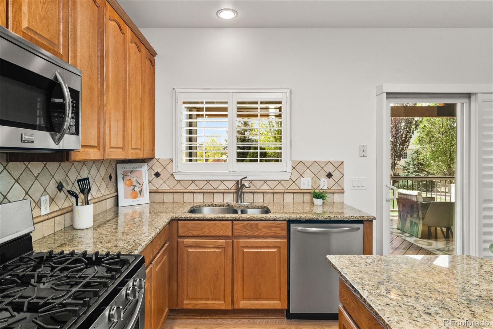 9089 Garnet Street Highlands Ranch, CO 80126 - Photo 13 of 50