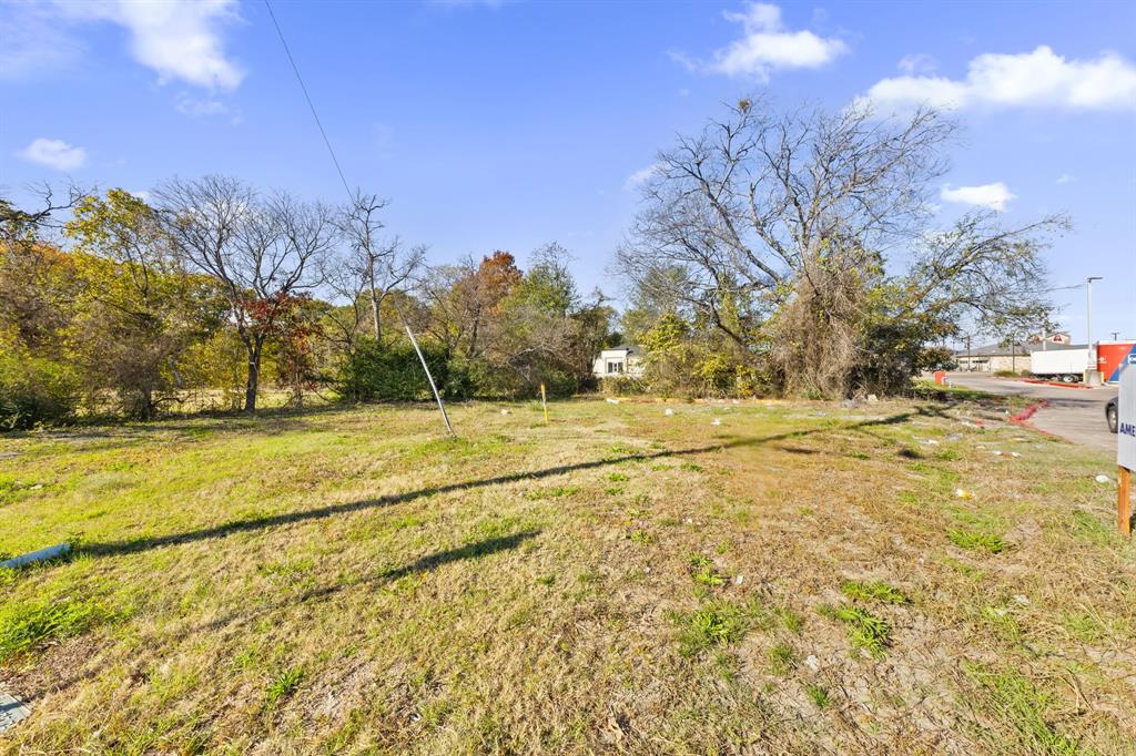 401 East Malloy Bridge Road Seagoville, TX 75159 - Photo 13 of 14 a view of yard with large trees