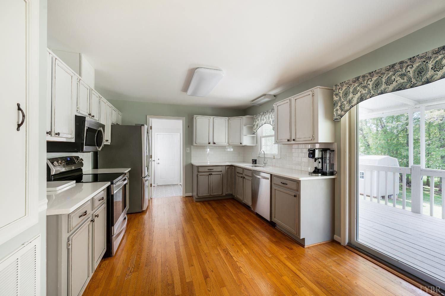 115 Hunters Creek Road Forest, VA 24551 - Photo 12 of 58