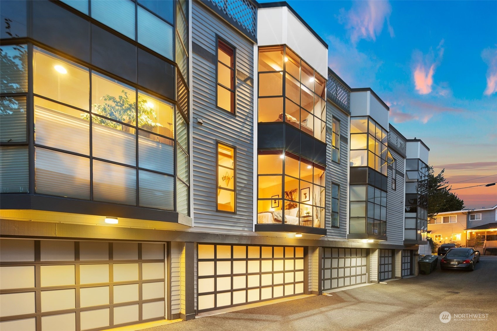 416 Daley Street, Unit C Edmonds, WA 98020 - Photo 2 of 38