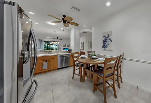 $2,000 | 313 Seneca Falls Drive, Apollo Beach, FL 33572