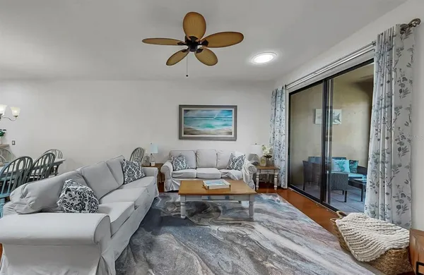 $2,000 | 313 Seneca Falls Drive, Apollo Beach, FL 33572