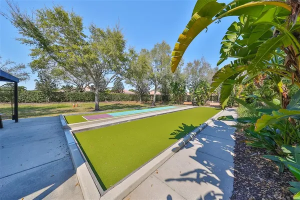 $2,000 | 313 Seneca Falls Drive, Apollo Beach, FL 33572