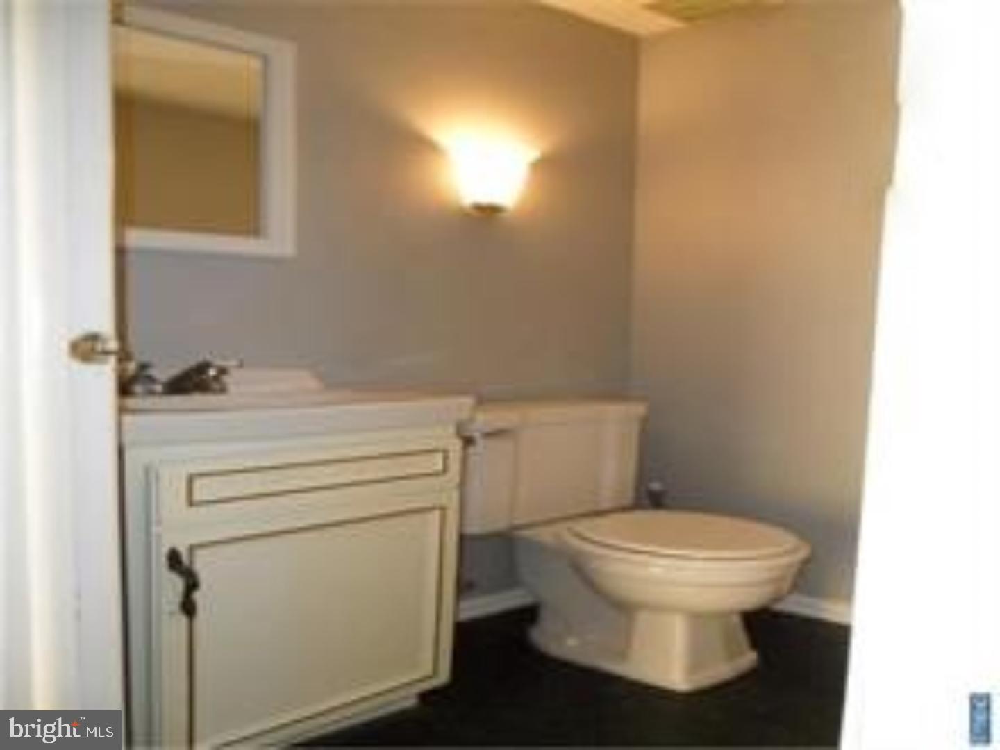 3 Georgetown Road Lindenwold, NJ 08021 - Photo 9 of 17 Bathroom