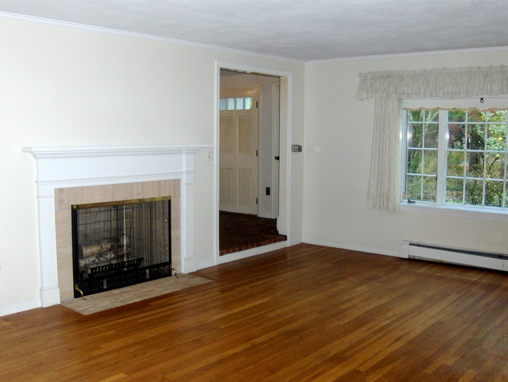 18 Hollow Tree Road Boxford, MA 01921 - Photo 10 of 30