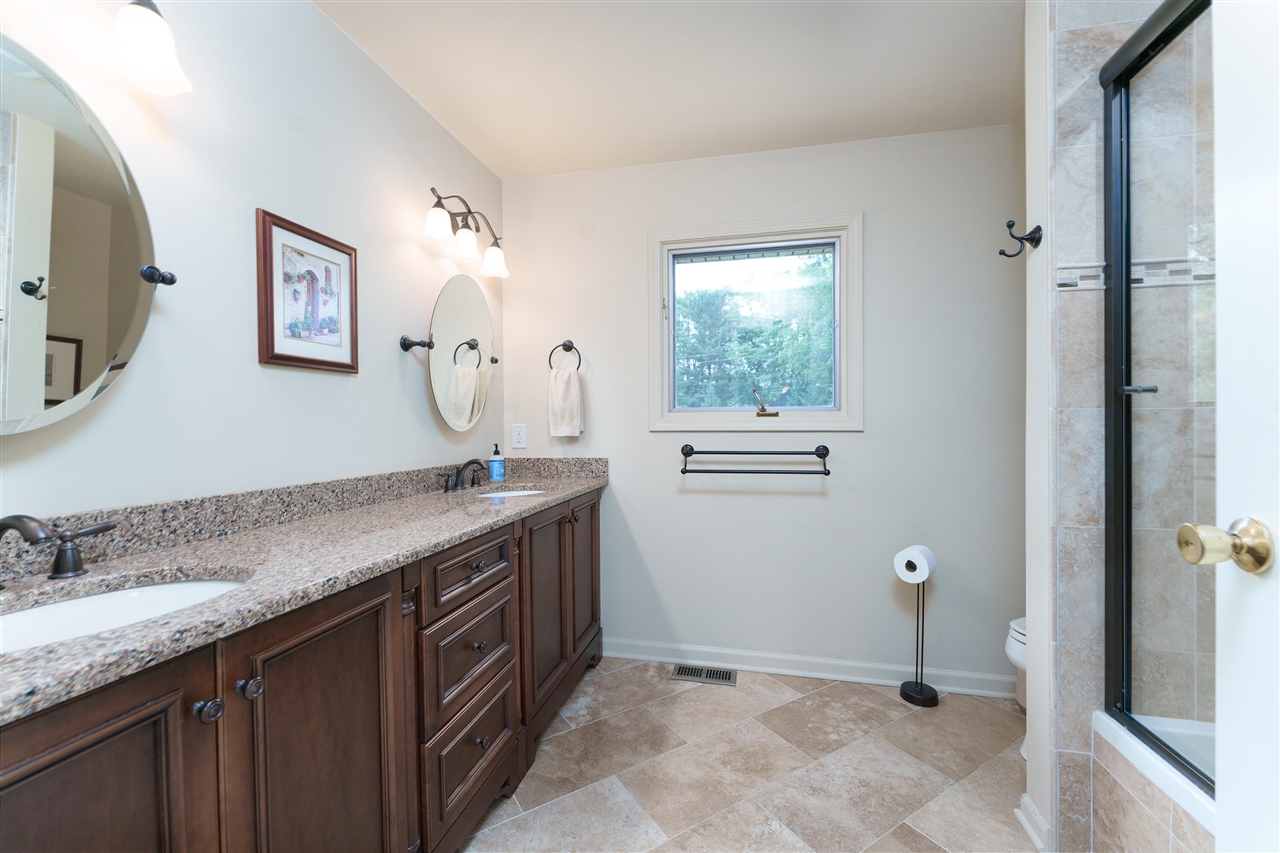 6200 Scully Road Dexter, MI 48130 - Photo 41 of 48