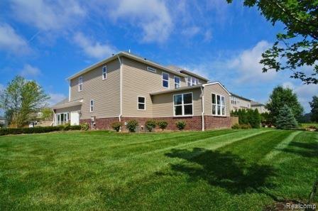 49587 Gracechurch Road Macomb, MI 48044 - Photo 4 of 25 Ex. Crestwood04