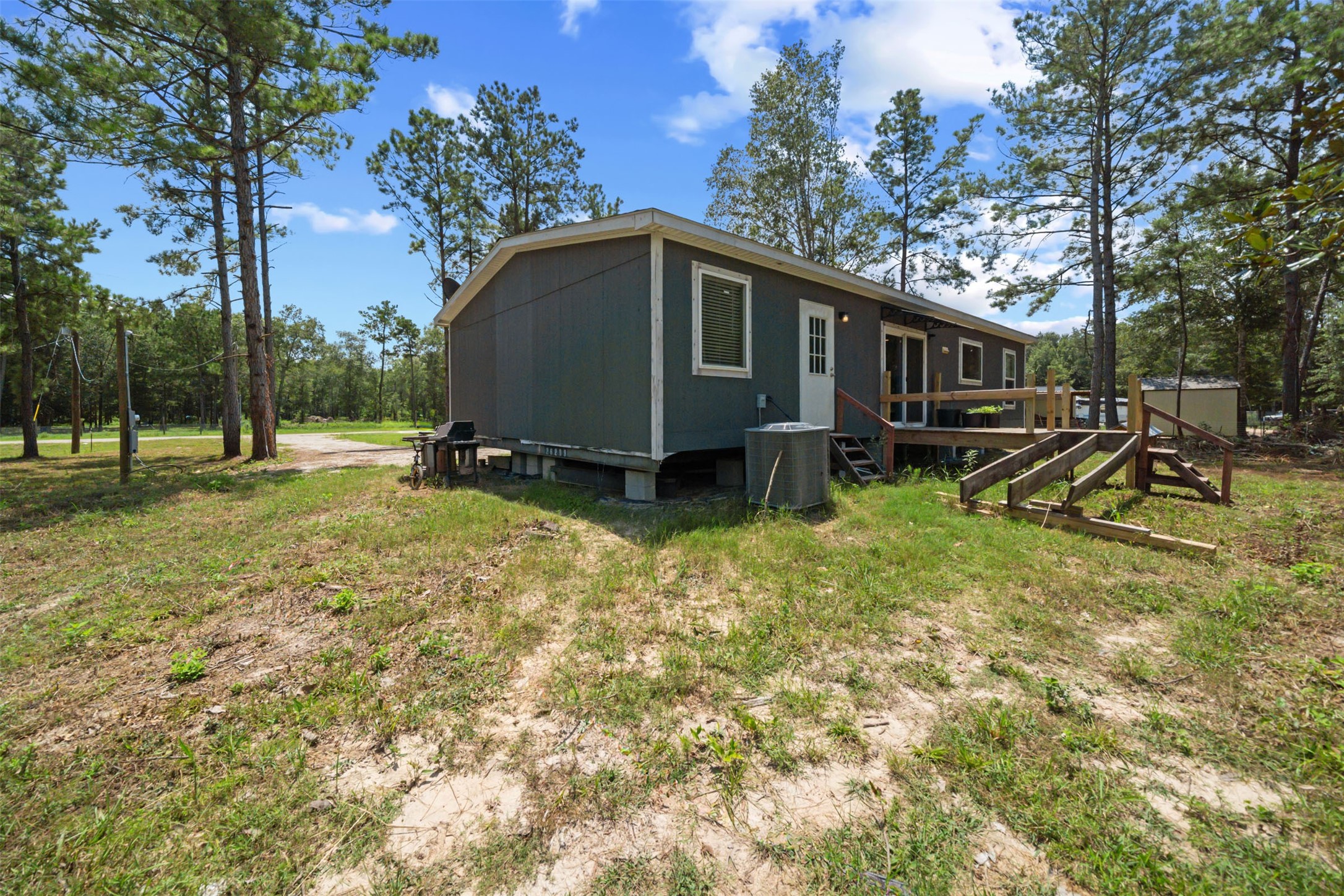 404 County Road 3295 Cleveland, TX 77327 - Photo 26 of 45