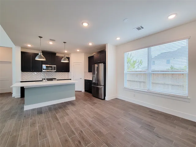 $2,300 | 30943 Star Gazer Road, Fulshear, TX 77423