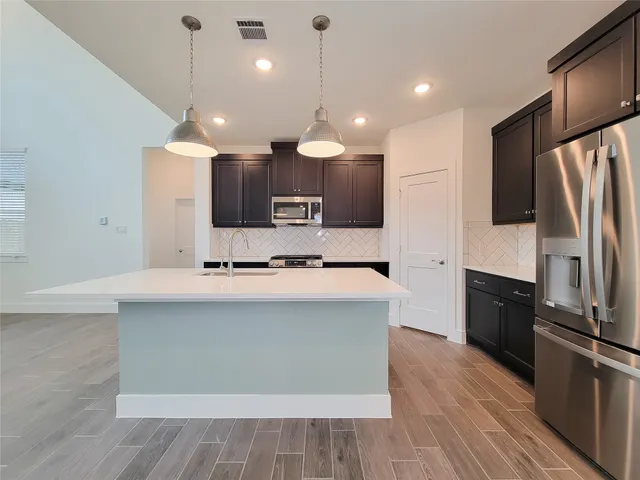 $2,300 | 30943 Star Gazer Road, Fulshear, TX 77423