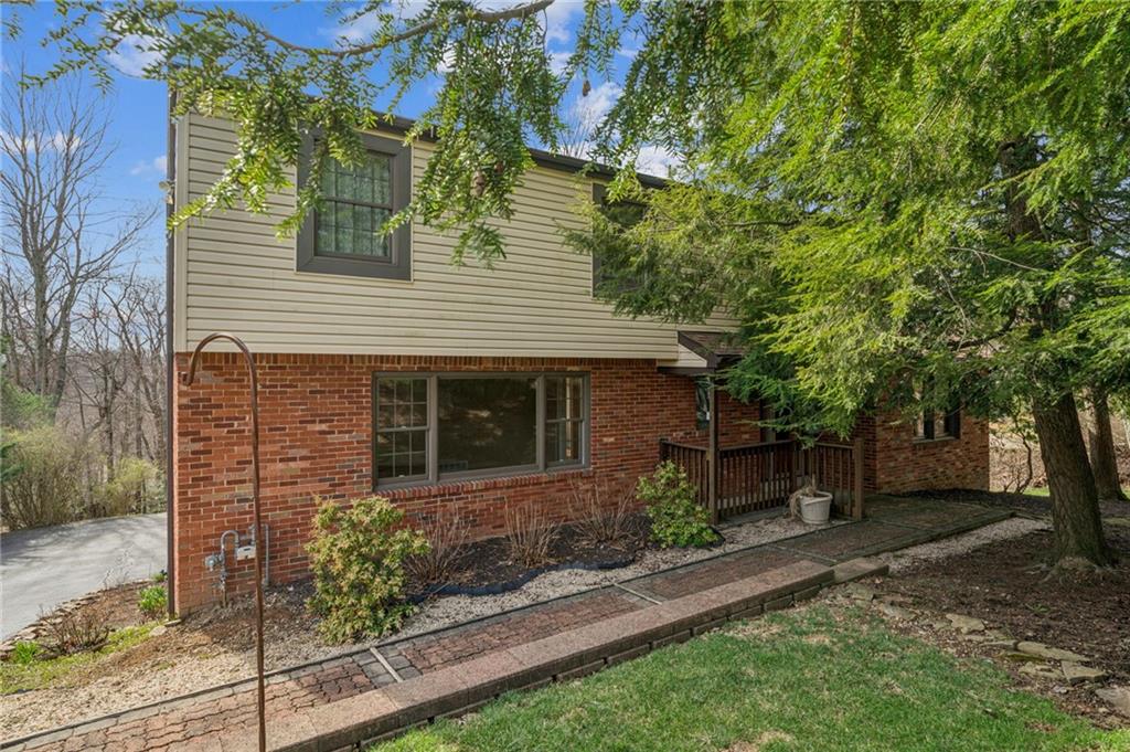 3638 School Road Murrysville, PA 15668 - Photo 1 of 40