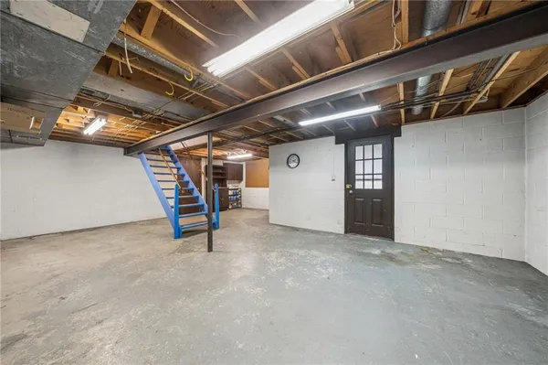 a view of empty room