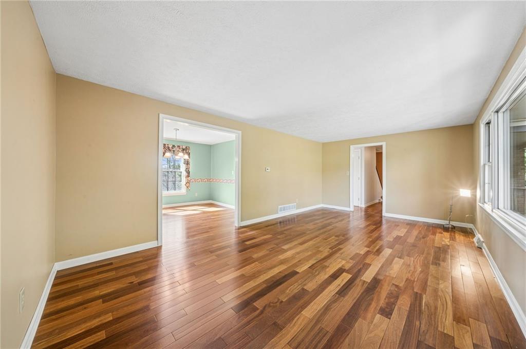 3638 School Road Murrysville, PA 15668 - Photo 7 of 40