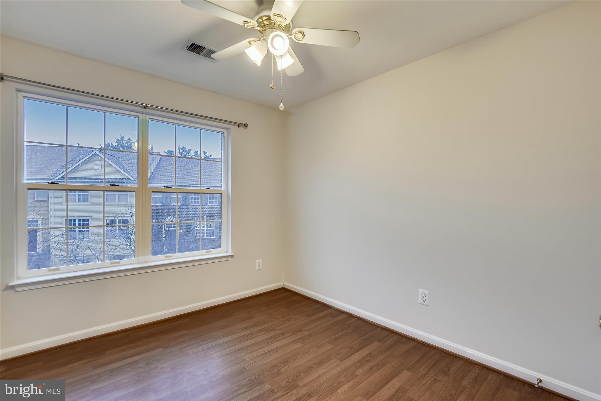 2828 Roesh Way Vienna, VA 22181 - Photo 22 of 36 Bedroom #2