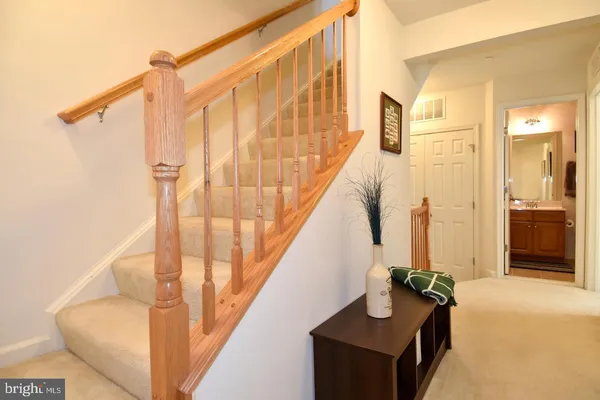 a view of an entryway with seating area