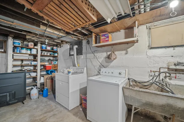 $174,900 | 2156 South 68th Street, Milwaukee, WI 53219