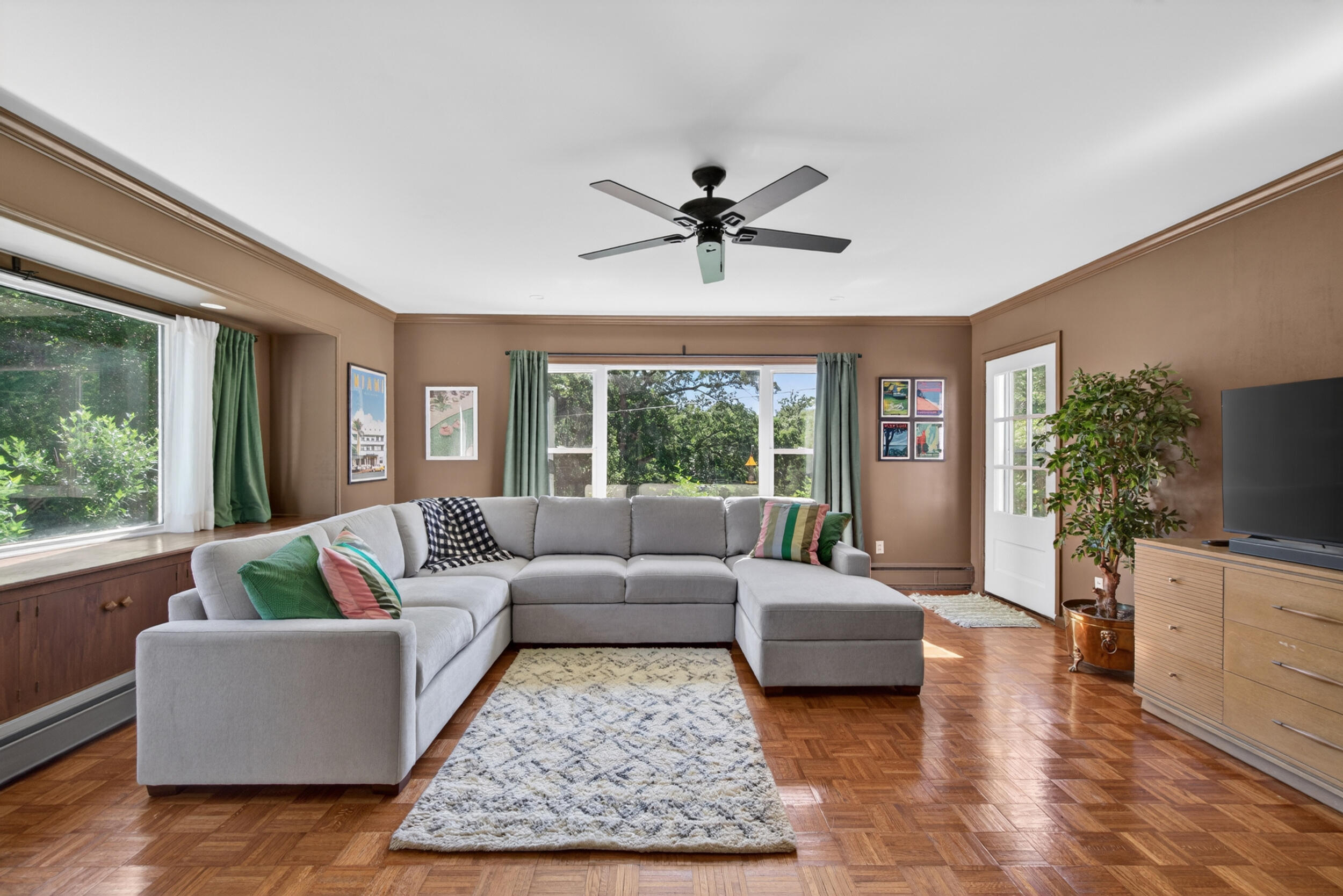5050 Browns Lake Road Jackson, MI 49203 - Photo 51 of 92 22_5050 browns lake rd jackson mi - 0003