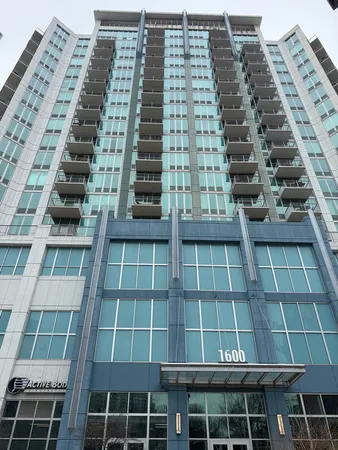 $399,000 | 1600 South Indiana Avenue, Unit 1503, Chicago, IL 60616