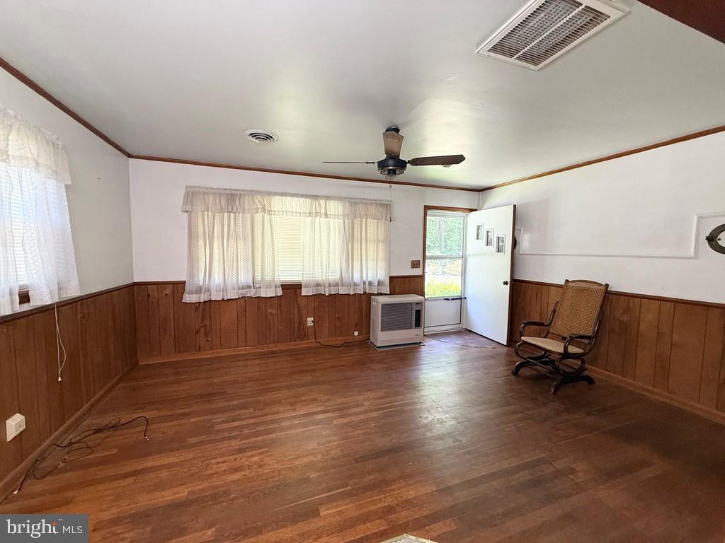 664 Sandy Point Road Heathsville, VA 22473 - Photo 8 of 12 Bright and airy living space awaits.