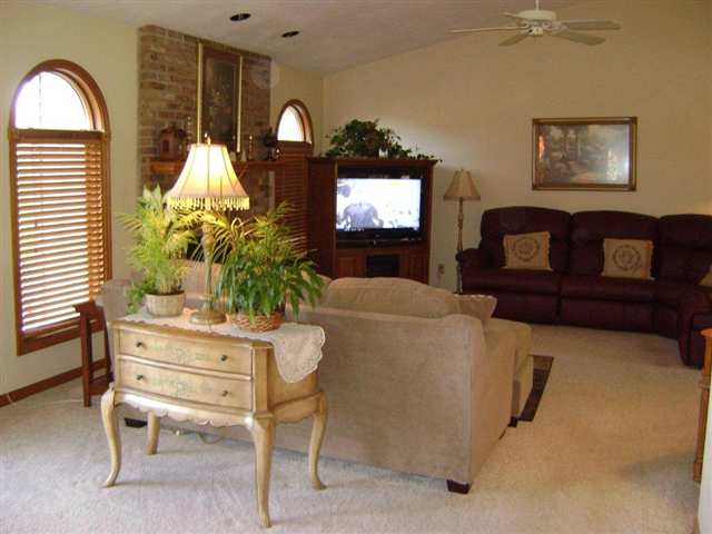 4413 South Misty Isle Point Mapleton, IL 61547 - Photo 10 of 14 Gallery Image 10
