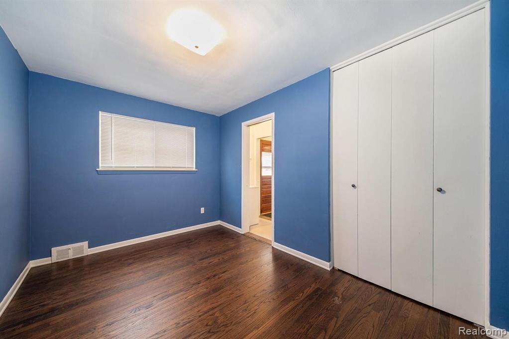 1426 13 Mile Road Royal Oak, MI 48073 - Photo 16 of 26