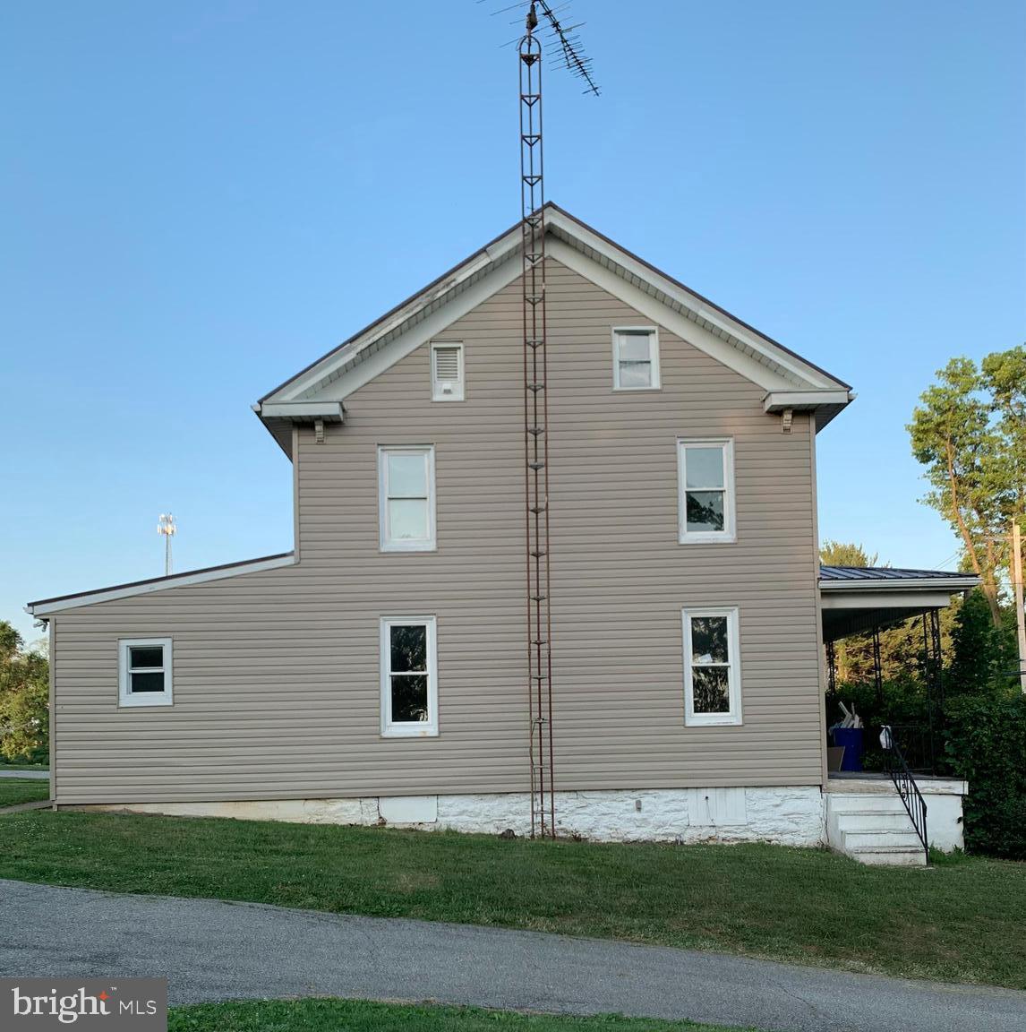 4551 East Prospect Road York, PA 17406 - Photo 2 of 28 Gallery Image 2