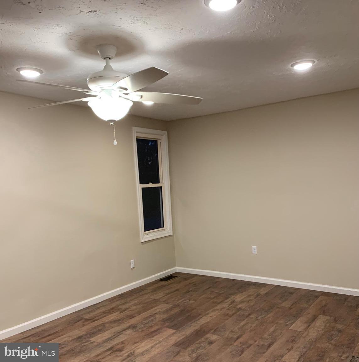 4551 East Prospect Road York, PA 17406 - Photo 17 of 28 Gallery Image 17