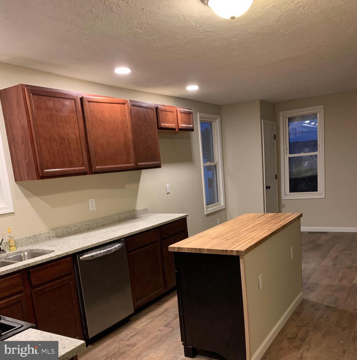 4551 East Prospect Road York, PA 17406 - Photo 9 of 28 Gallery Image 9