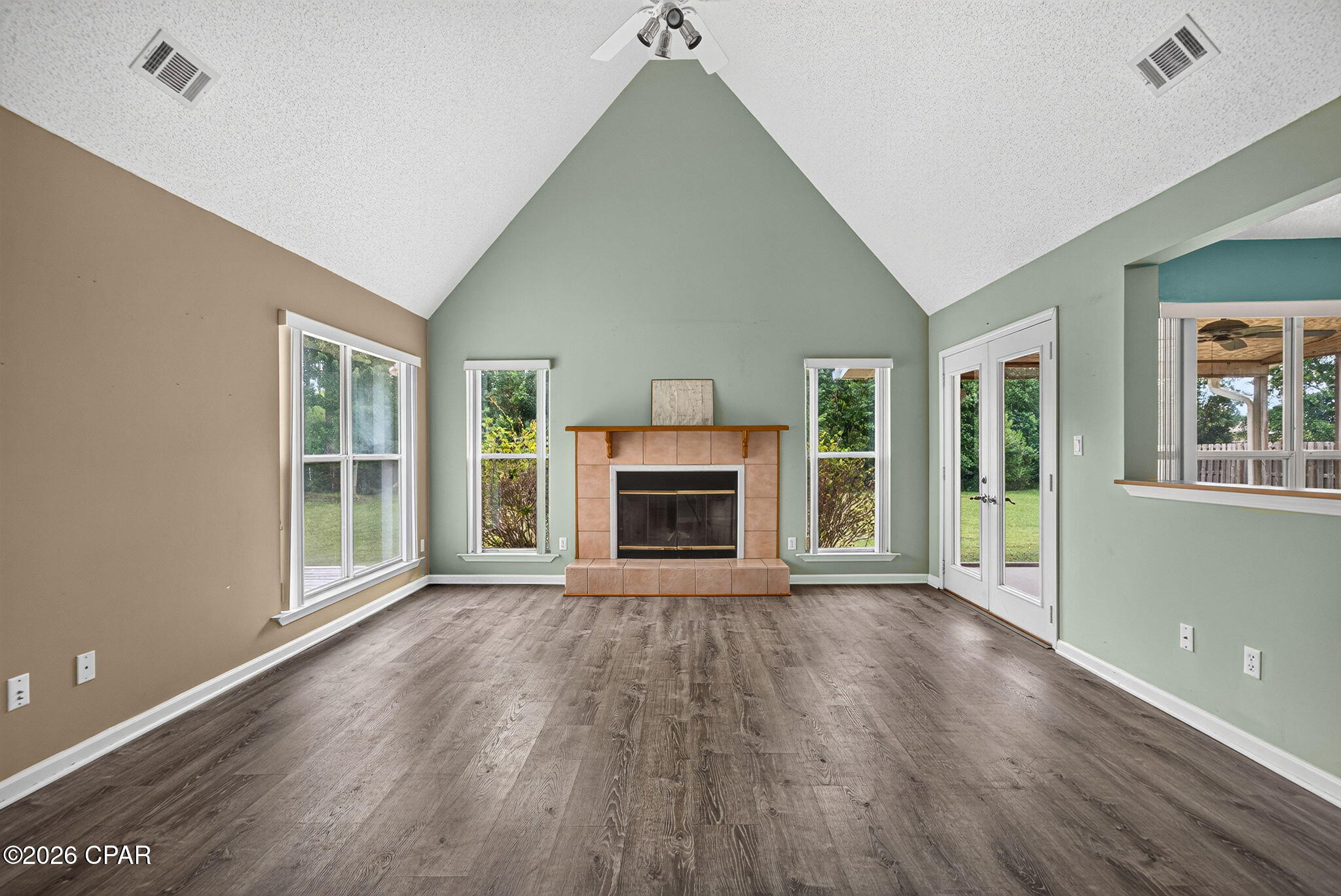 1802 Sutherland Road Lynn Haven, FL 32444 - Photo 6 of 40