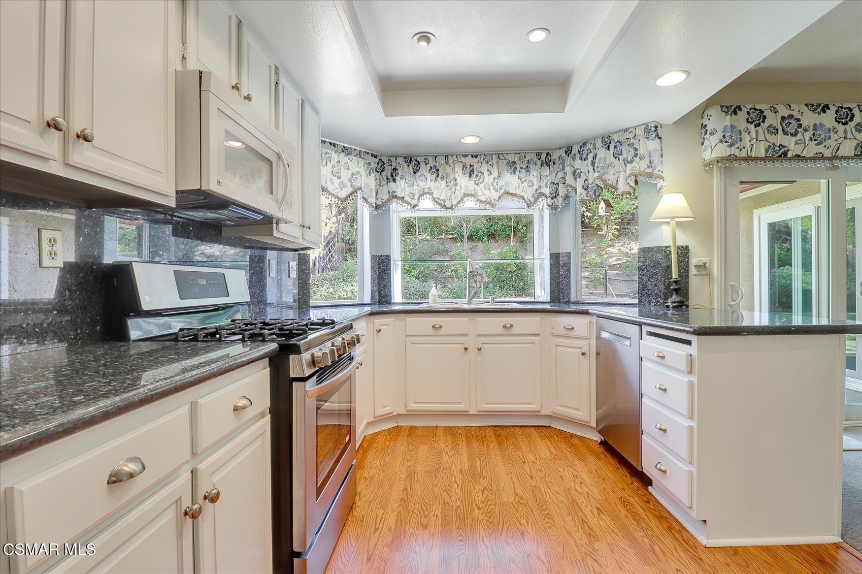 4368 Mill Valley Road Moorpark, CA 93021 - Photo 14 of 30 14_f8-43909-55105-14