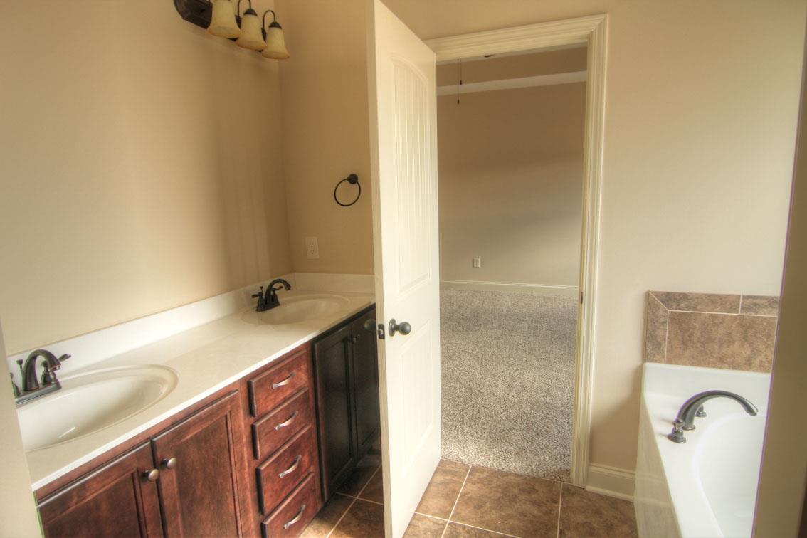 10488 Valley View Road Lascassas, TN 37085 - Photo 9 of 17 Gallery Image 9