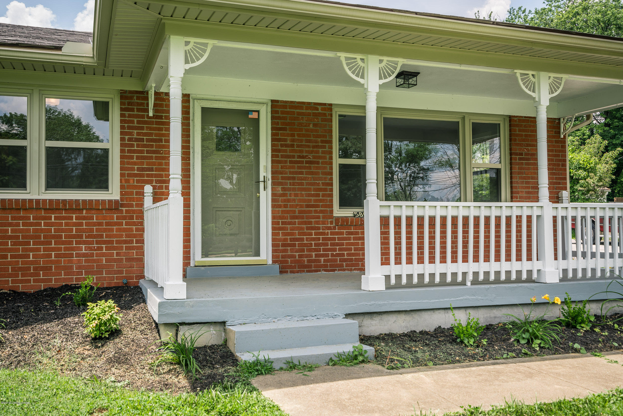 5804 Billtown Road Louisville, KY 40299 - Photo 8 of 54 8