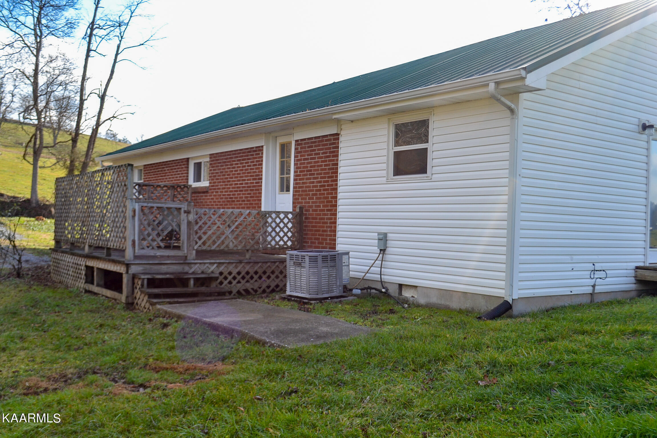 1156 Pump Springs Road Harrogate, TN 37752 - Photo 5 of 42 DSC_0531