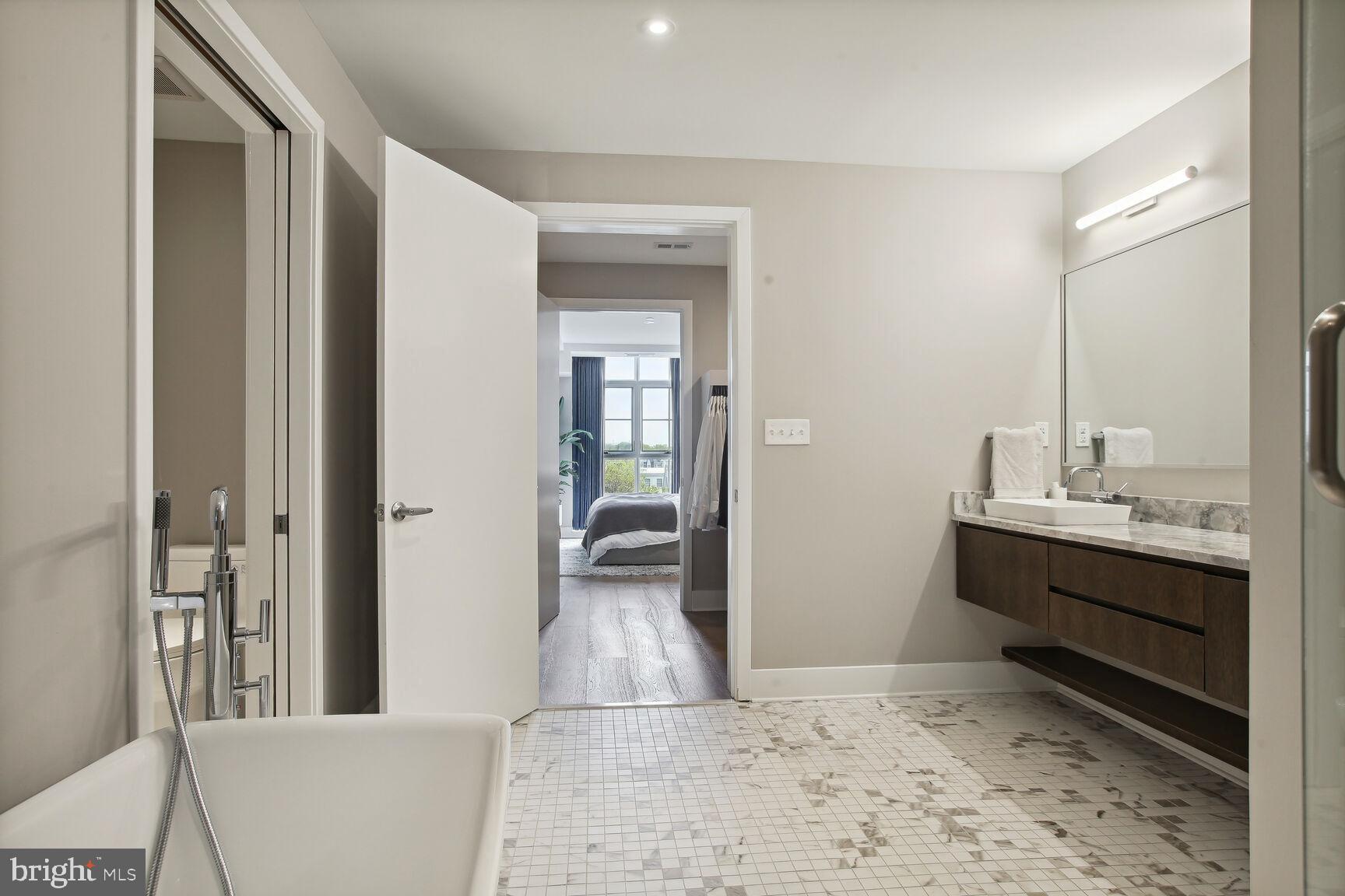 1827 Wiltberger Street Northwest, Unit 405 Washington, DC 20001 - Photo 28 of 51