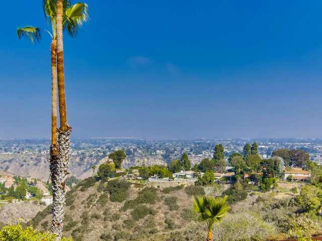 5915 Soledad Mountain Road La Jolla, CA 92037 - Photo 21 of 25 Panoramic Views from deck