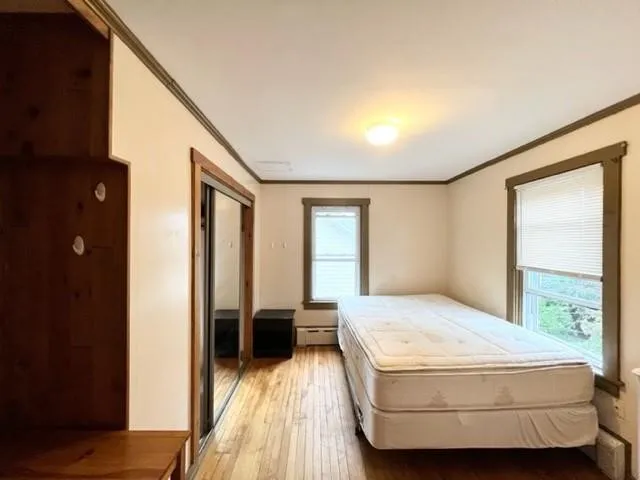 $3,500 | 10 Hammond Street, Unit B, Newport, RI 02840