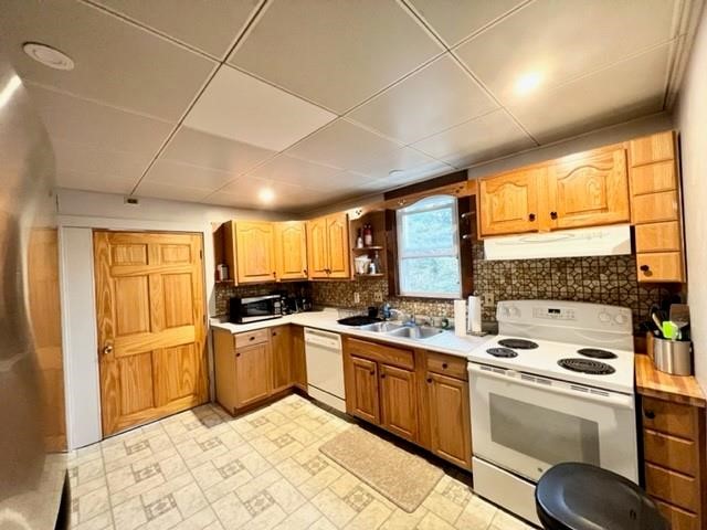 10 Hammond Street, Unit B Newport, RI 02840 - Photo 4 of 24